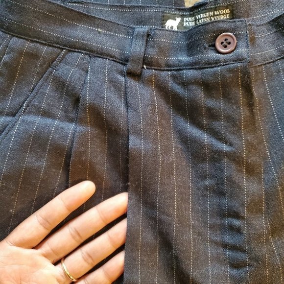 VINTAGE | 90s Pinstripe 100% Wool Wide Leg Dress Pants (Vintage Size 8) - Picture 4 of 7